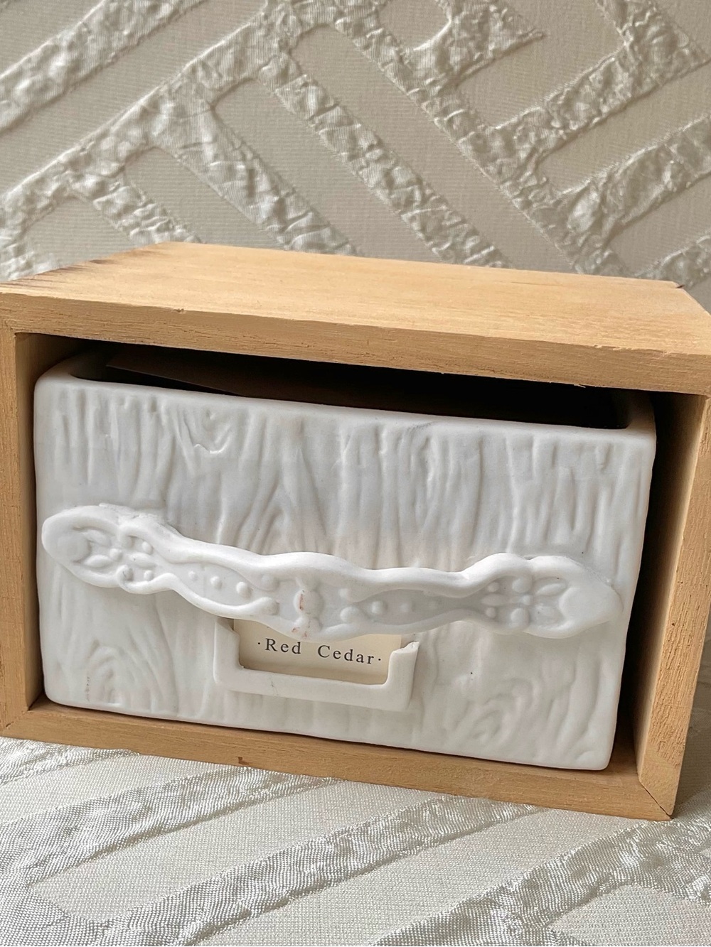 Anthropologie White Ceramic Three wick Candle Wood box — Red Cedar scent